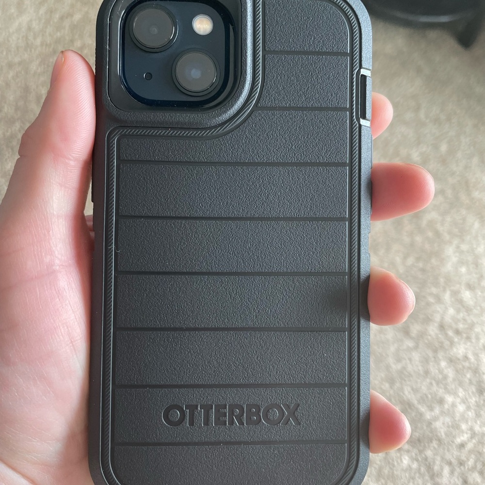 iPhone 13
